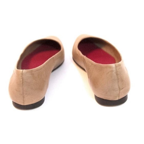 Perfect Nude Genuine Leather Pointed Toe Flats - Picture 3 of 3